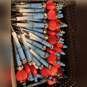 Free - BACK TO SCHOOL GIFT Teacher Apple Pen